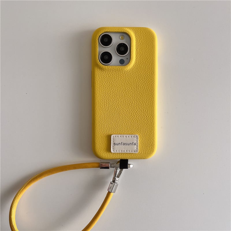257」iphone16/16pro ケース 韓国 シンプル スマホ ストラップ 付き
