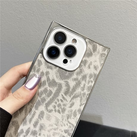 「427」iphone ヒョウ 柄 ケース スクエア型 iphone17/16 ケース おしゃれ レオパード