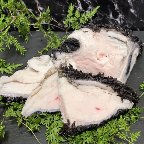 🐃九州産黒毛和牛ミノ（皮付き）※送料着払い