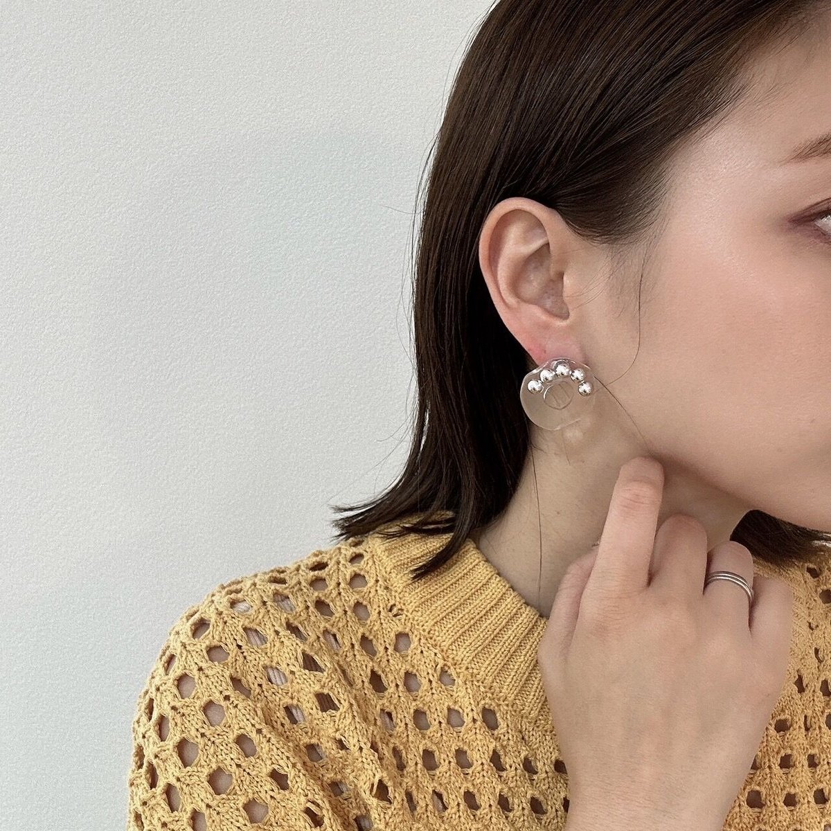 ▫︎◼︎2998◼︎▫︎マットブラック×clearピンクピアス/aaacccu