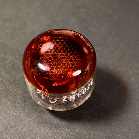 赤いニキシー管 ZM1020 ( Mullard ) Made In HOLLAND
