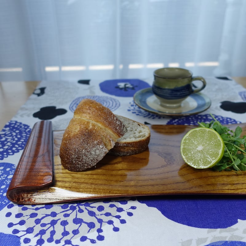 一点物】天然木 桑（くわ）の木のプレート 手仕事の一品 KW407