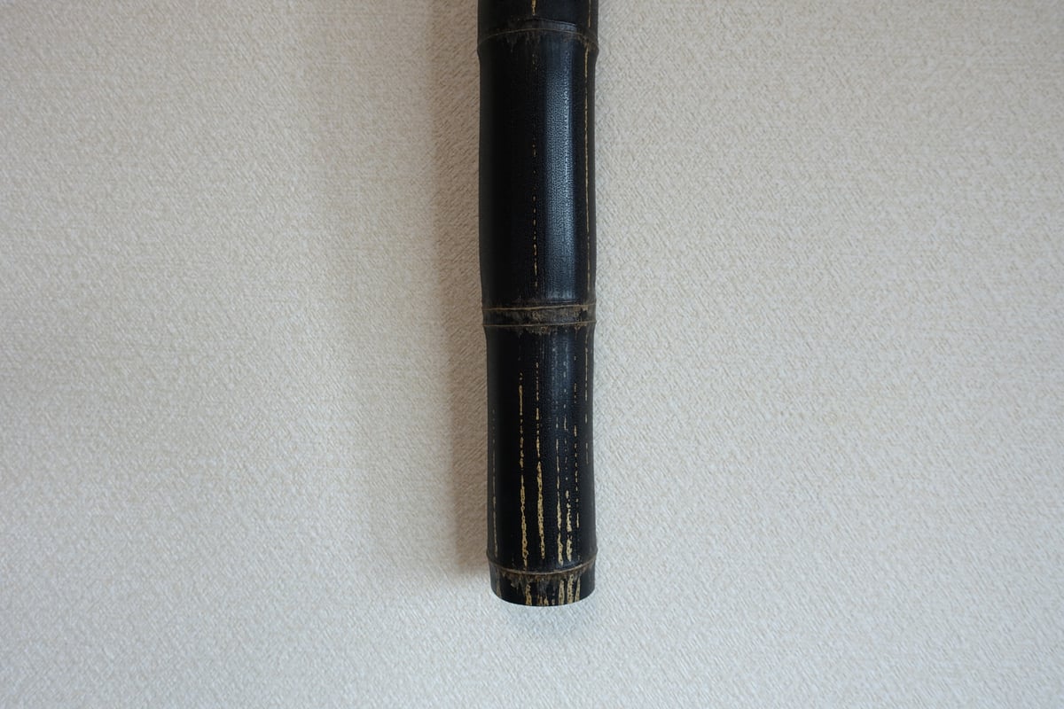 自然変色 竹の一輪挿し 壁掛け L=731mm | 木のクラフトショップ うるも