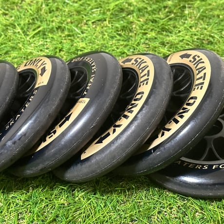 【送料込み】【中古】SKATE ONLY 125mmウィール　6個セット