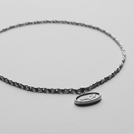 Emblem Necklace / (White)