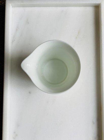 梨形白磁茶海/景徳鎮 | ORGANIC TEA・馨華献上銘茶・世界遺産の香り