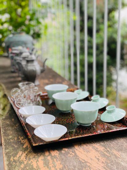 葵華青玉磁蓋碗/景徳鎮 | ORGANIC TEA・馨華献上銘茶・世界遺産銘茶