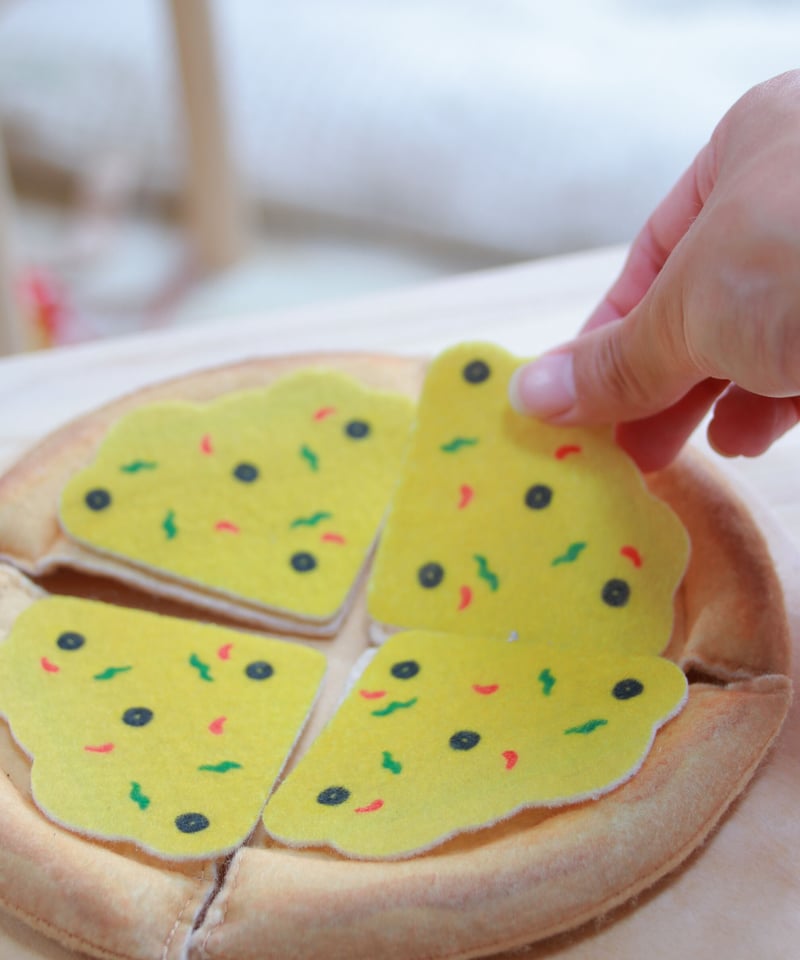 セットピザ ピザセット 【HAPE】 | 木のおもちゃ 虹と木