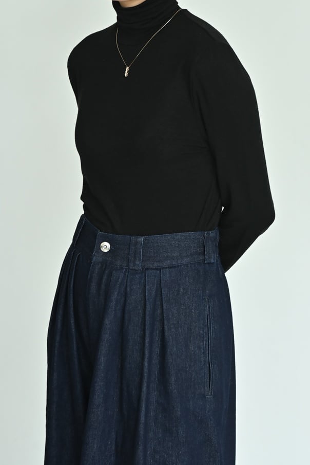 テーブル 9月中旬までの出品です。 発送方法を変更しました。 8/29-9/5予約販売＞ハカマワイドデニムパンツ(10/下~11/上発送