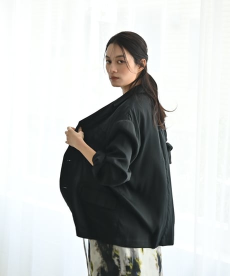 シルキーサテンソフトジャケット