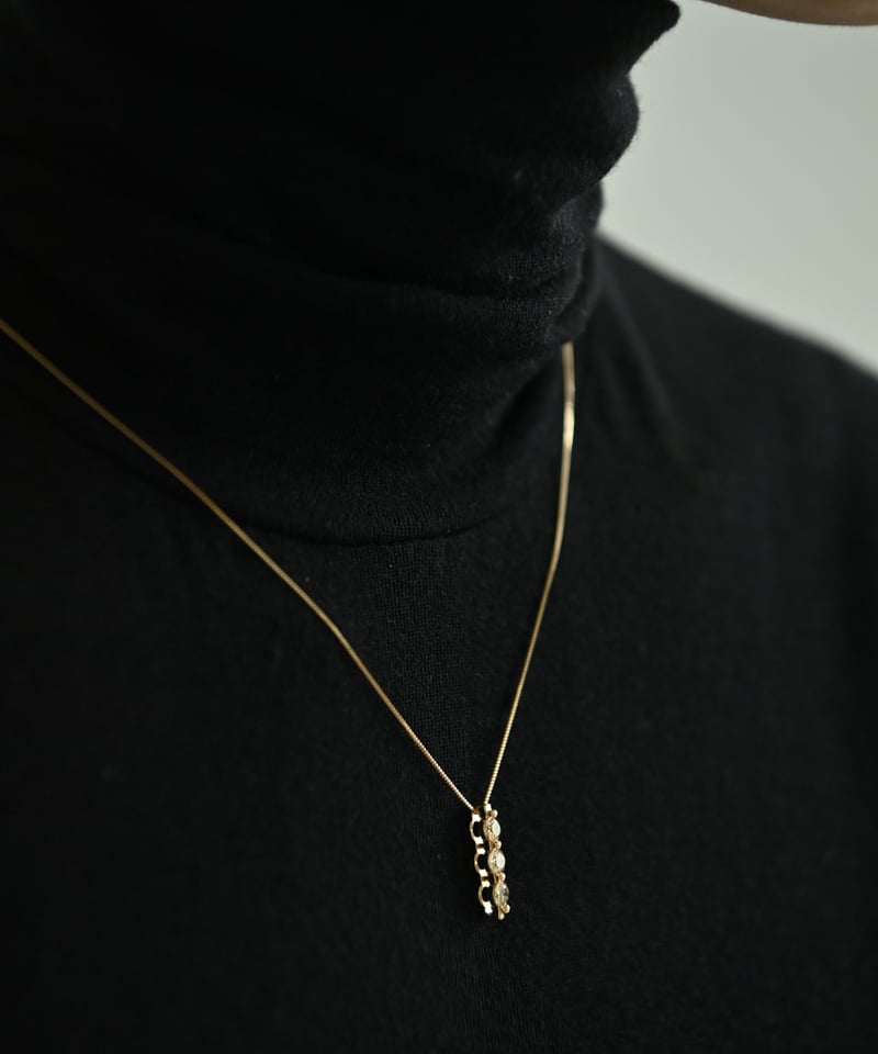 12/5-12/12予約販売＞K18YG 3ストーンダイヤモンドネックレス（2/上~2