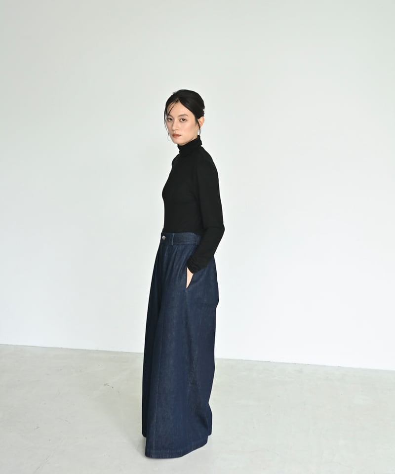 テーブル 9月中旬までの出品です。 発送方法を変更しました。 8/29-9/5予約販売＞ハカマワイドデニムパンツ(10/下~11/上発送