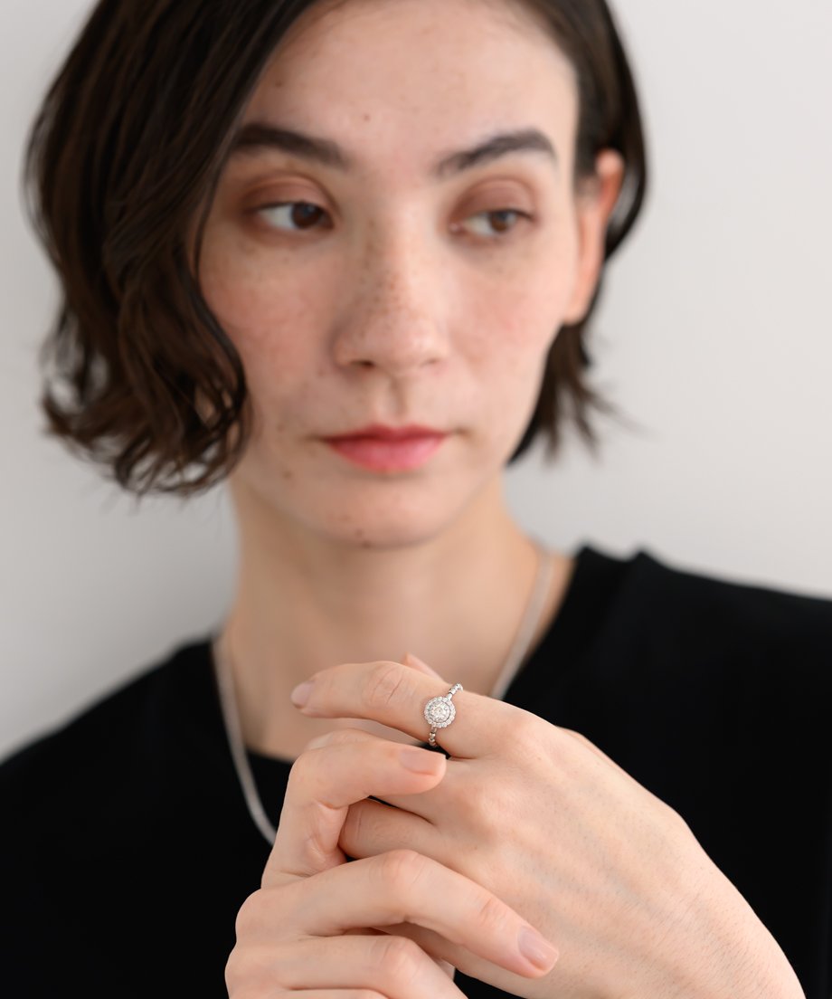 699d9251cd7f16778c4aef4d