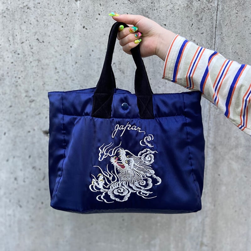 スカ トートバッグ 「Dragon」柄 | I wanted this!