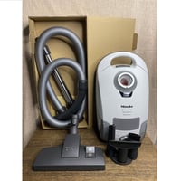 未使用 Miele/ミーレ 掃除機 Compact C1 Pure Suction PowerLine SCAO3
