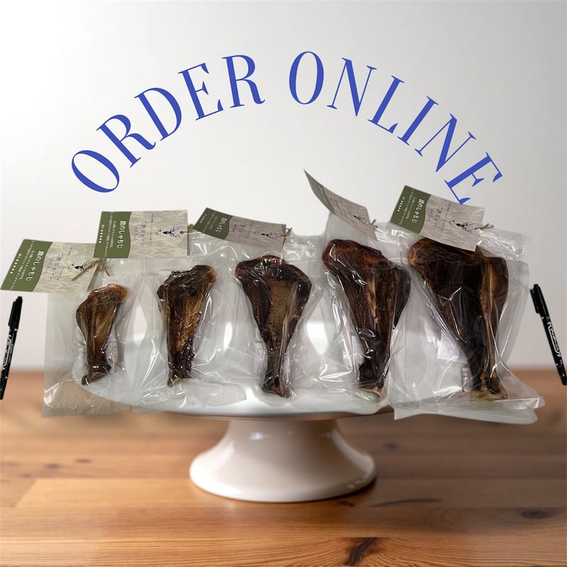 (決まりました)鹿の骨の置き物　値下げ 鹿の骨の通販 by しろ's shop｜ラクマ
