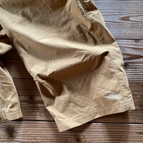 NIKE ACG cropped climbing pants