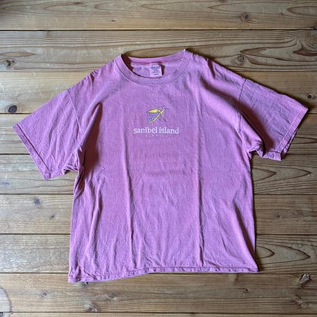 BIG HED DESIGN pirania sanibel island souvenir tee