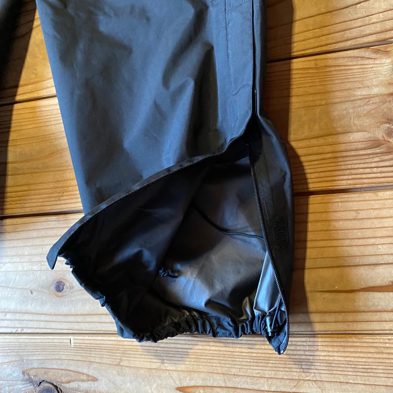 Lowe alpine gore-tex Paclite Shell over pants | Lowe alpine gore-tex Paclite Shell over pants |