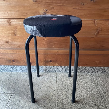 disguise covver™︎ ROUND CHAIR TNF