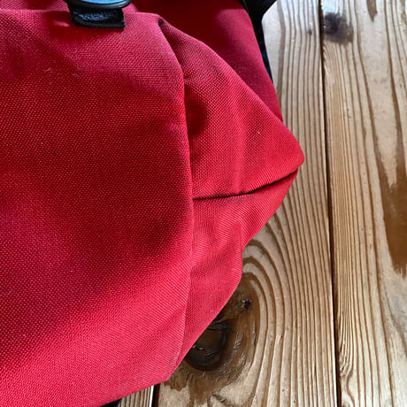 PAC DESIGNS street slim messenger bag