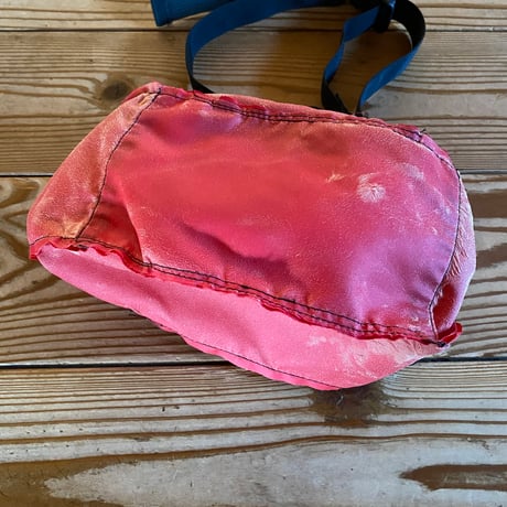 Aiguille waist pouch