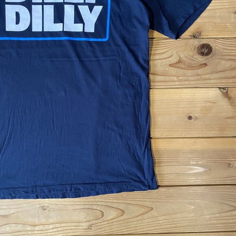 BUD LIGHT BEER DILLY DILLY tee