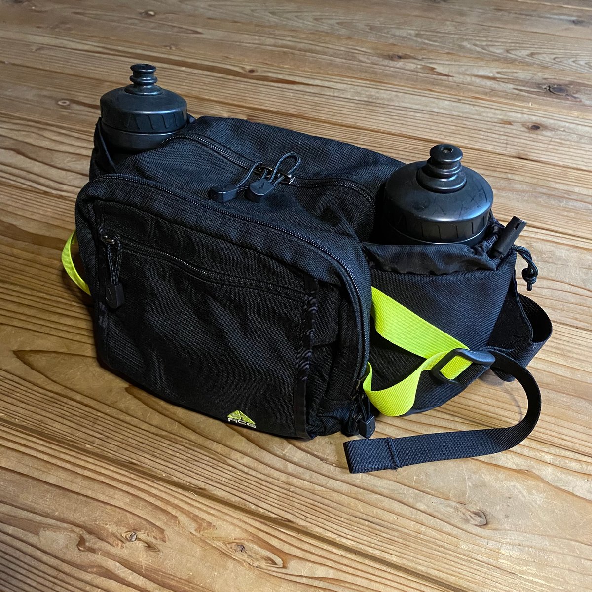 新品未使用 NIKE ACG TWINFALLS ウエストバック 希少 90's NIKE ACG TWIN FALLS 銀タグ ウエストバッグ - メルカリ