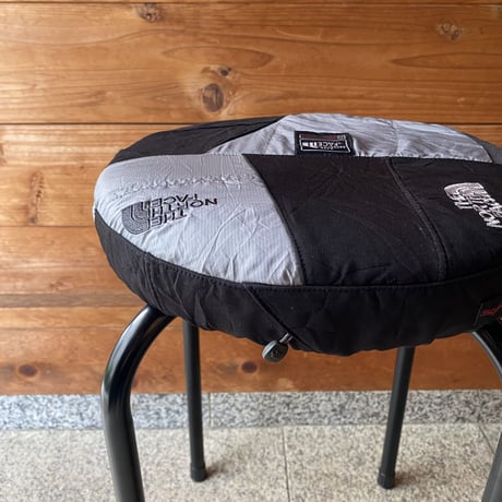 disguise covver™︎ ROUND CHAIR TNF