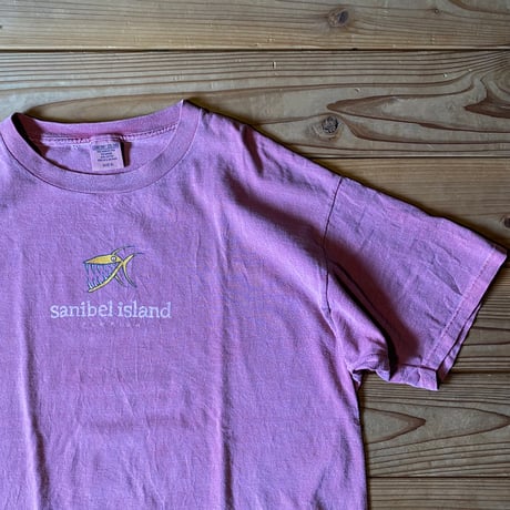 BIG HED DESIGN pirania sanibel island souvenir tee