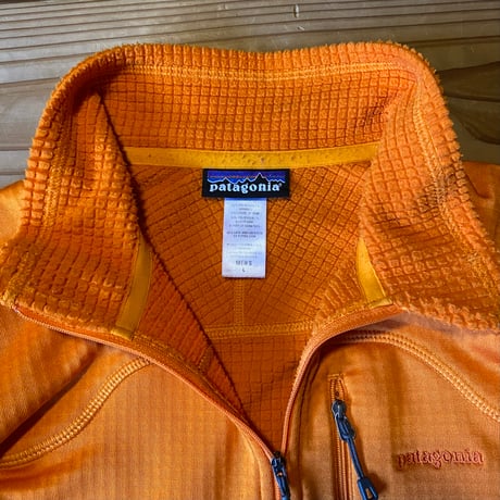 patagonia R1 pullover fleece