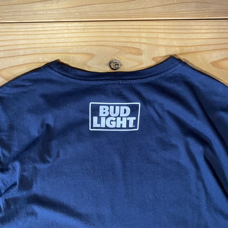 BUD LIGHT BEER DILLY DILLY tee