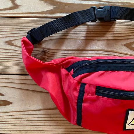 Aiguille waist pouch