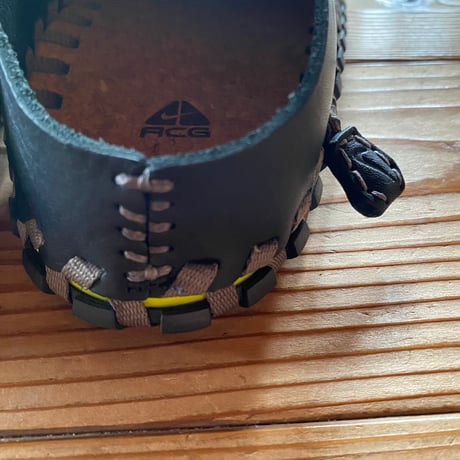 NIKE ACG considered longball slip-on
