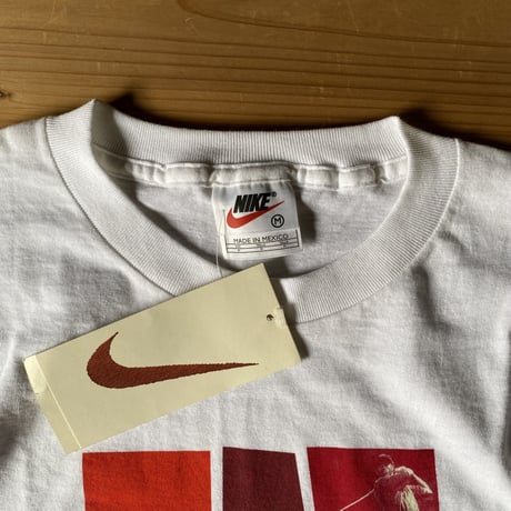 NIKE Tiger Woods tee