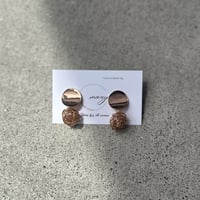 gold× pearl shakingピアス