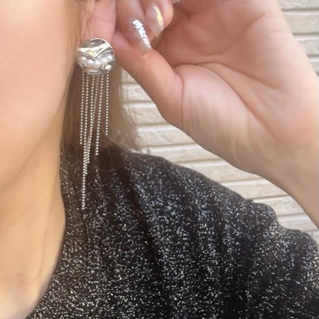 chain Pearl pierce