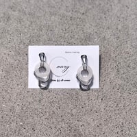 silver×white triplet pierce