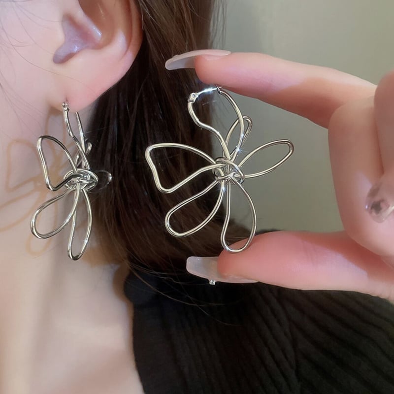 お花透かしピアス | accessory shop mary お花透かしピアス | accessory shop mary
