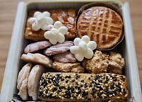 R.M.FINANCIERクッキー缶