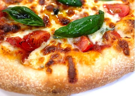 【北海道小麦のPizza】温めるだけの”ごちそうピッツァ”