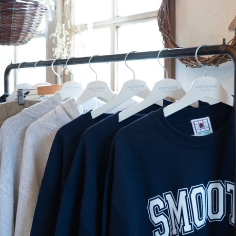 SMOOTH Sweat Navy × White