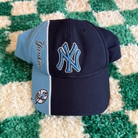 配色がかわいいヤンキースCAP!