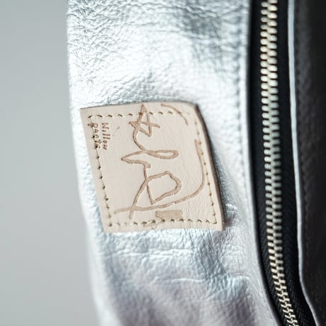Willow Pants R-015 Waist Bag - Silver Leather / Punching Leather