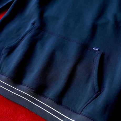 Supreme Pullover Sweat Hoody