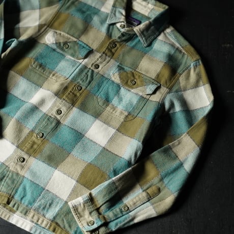Patagonia Organic Cotton Plaid Shirt (00s S )