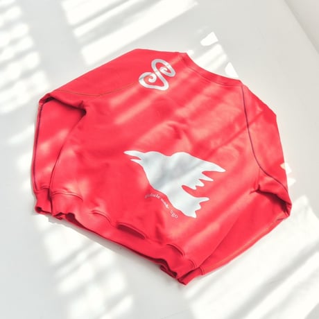 globule mag. × ugo Raglan Sleeve Crew Sweat Red