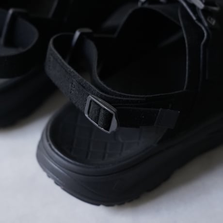Kuruka 2.0 / Triple Black