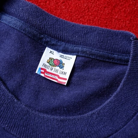 90s Fruit of the Loom Printed T-Shirt made in USA