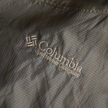 Columbia Nylon Jacket (M)
